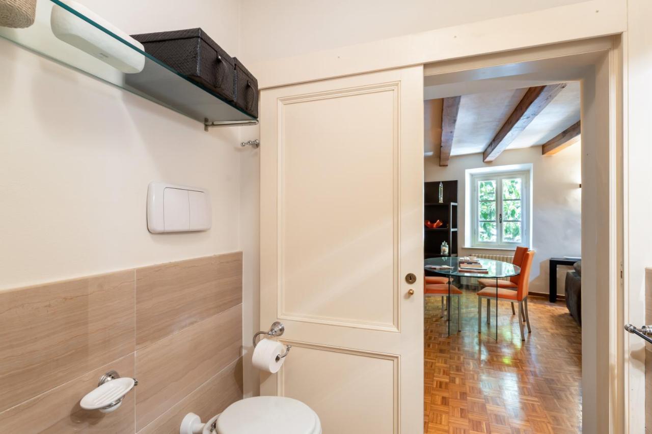Piazza Napoleone Lovely Central Apartment Lucca Luaran gambar